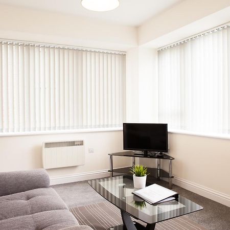 Guild House Apartment Swindon Exterior photo